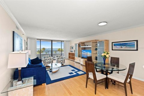 Condominio en alquiler en Sarasota, Florida, 2 dormitorios, 144.46 m2 № 1916363 - foto 8
