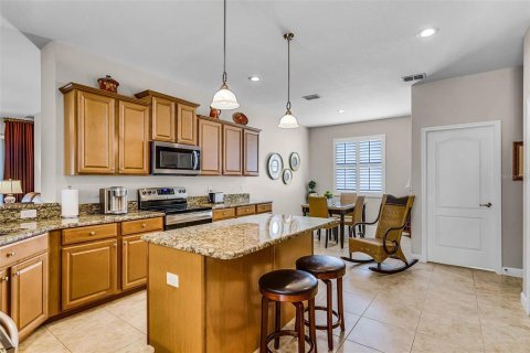 House in Clermont, Florida 4 bedrooms, 213.02 sq.m. № 1618834 - photo 4