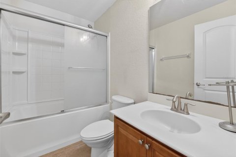 House in Ocala, Florida 4 bedrooms, 206.06 sq.m. № 2113384 - photo 23
