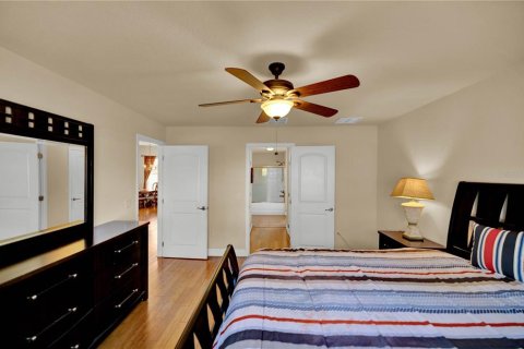 House in Ocala, Florida 4 bedrooms, 206.06 sq.m. № 2113384 - photo 15