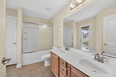 House in Ocala, Florida 4 bedrooms, 206.06 sq.m. № 2113384 - photo 20