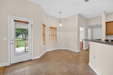 House in Ocala, Florida 4 bedrooms, 206.06 sq.m. № 2113384 - photo 12