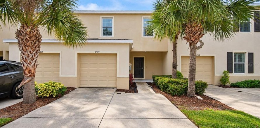 Touwnhouse à Gibsonton, Floride 3 chambres, 137.31 m2 № 2408777