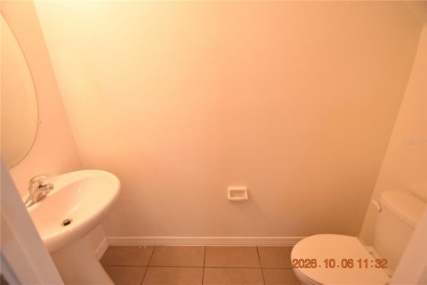 Touwnhouse à louer à Gibsonton, Floride: 3 chambres, 137.31 m2 № 2408777 - photo 22