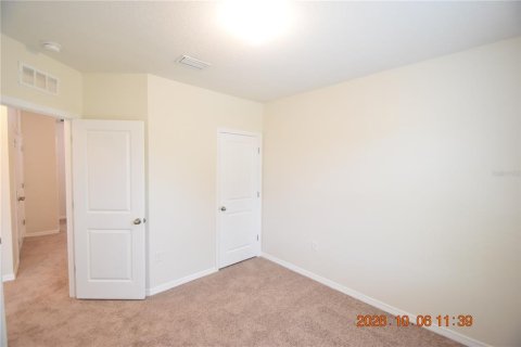 Touwnhouse à louer à Gibsonton, Floride: 3 chambres, 137.31 m2 № 2408777 - photo 12