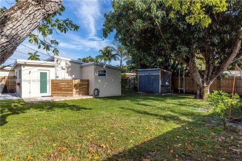 House in Hollywood, Florida 3 bedrooms, 92.9 sq.m. № 1861200 - photo 6