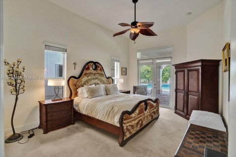 Villa ou maison à vendre à Homestead, Floride: 5 chambres, 510.68 m2 № 2076585 - photo 29