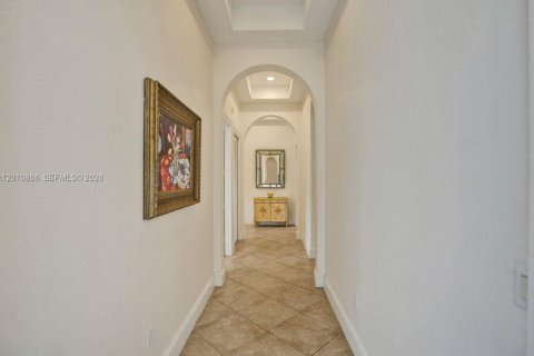 Villa ou maison à vendre à Homestead, Floride: 5 chambres, 510.68 m2 № 2076585 - photo 21