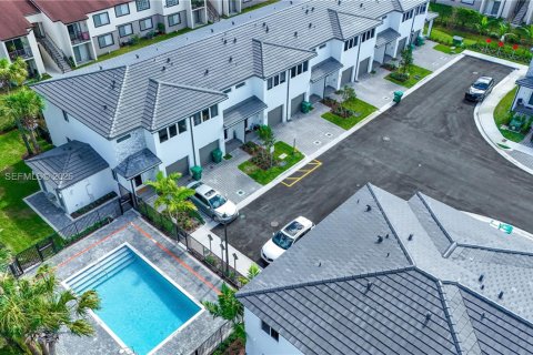 Adosado en venta en Pembroke Park, Florida, 3 dormitorios, 118.54 m2 № 2268424 - foto 16