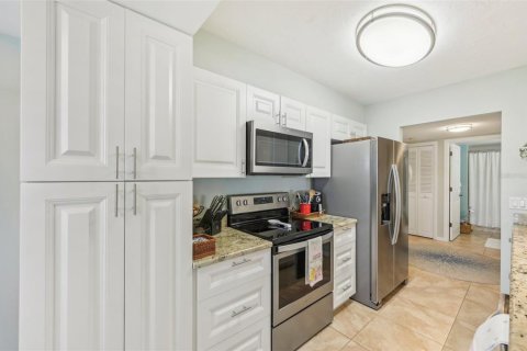 Купить кондоминиум в Сарасота, Флорида 5 комнат, 102.1м2, № 2106241 - фото 16