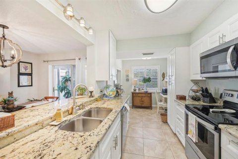 Купить кондоминиум в Сарасота, Флорида 5 комнат, 102.1м2, № 2106241 - фото 14