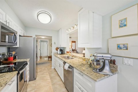 Купить кондоминиум в Сарасота, Флорида 5 комнат, 102.1м2, № 2106241 - фото 15
