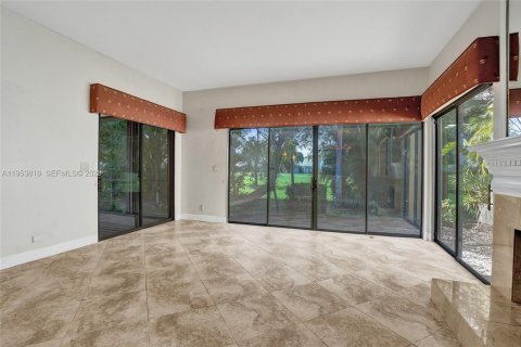 Villa ou maison à vendre à Jupiter, Floride: 2 chambres, 186.64 m2 № 2010289 - photo 8