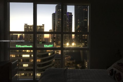 Купить кондоминиум в Майами, Флорида 1 спальня, 71.91м2, № 2049131 - фото 9