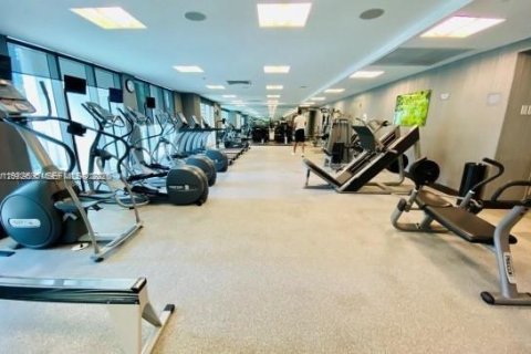 Купить кондоминиум в Майами, Флорида 1 спальня, 71.91м2, № 2049131 - фото 15