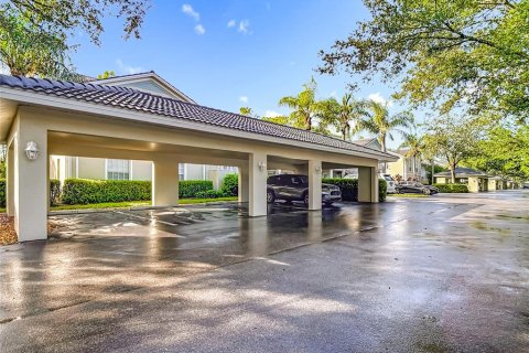 Condominio en venta en Bonita Springs, Florida, 2 dormitorios, 114.27 m2 № 1901579 - foto 2