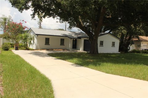 Casa en venta en Temple Terrace, Florida, 3 dormitorios, 108.05 m2 № 1831646 - foto 1