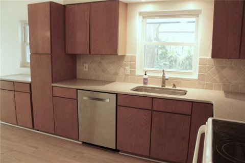 Casa en venta en Temple Terrace, Florida, 3 dormitorios, 108.05 m2 № 1831646 - foto 25
