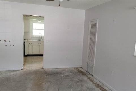 Villa ou maison à vendre à Pinellas Park, Floride: 3 chambres, 77.11 m2 № 2230273 - photo 10