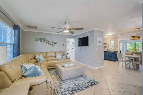 House in Sarasota, Florida 4 bedrooms, 142.51 sq.m. № 2422651 - photo 17