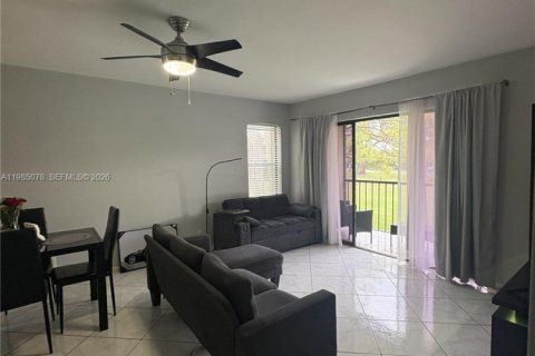 Condo in Greenacres, Florida, 1 bedroom  № 2050861 - photo 8