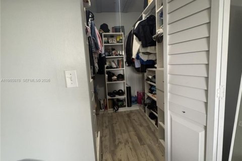 Condo in Greenacres, Florida, 1 bedroom  № 2050861 - photo 20