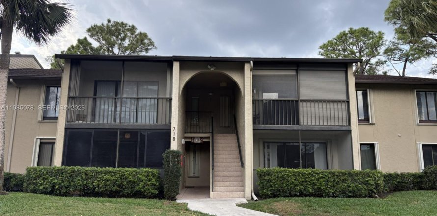 Condo in Greenacres, Florida, 1 bedroom  № 2050861