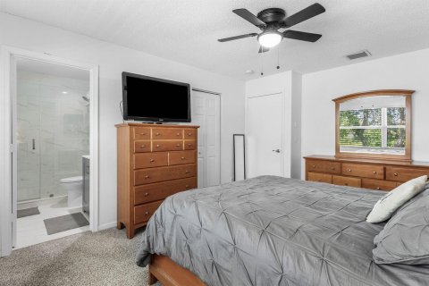 Townhouse in Lake Worth, Florida 3 bedrooms, 144.83 sq.m. № 2259683 - photo 24