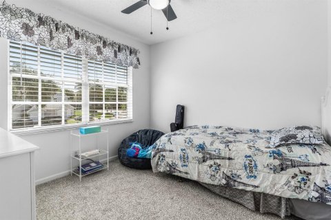 Townhouse in Lake Worth, Florida 3 bedrooms, 144.83 sq.m. № 2259683 - photo 28