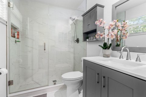 Townhouse in Lake Worth, Florida 3 bedrooms, 144.83 sq.m. № 2259683 - photo 25
