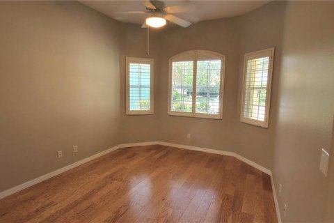 Villa ou maison à louer à Sarasota, Floride: 2 chambres, 162.02 m2 № 1806673 - photo 9