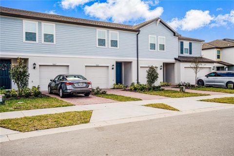 Adosado en alquiler en Clermont, Florida, 3 dormitorios, 137.96 m2 № 1815012 - foto 2
