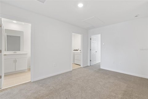 Adosado en alquiler en Clermont, Florida, 3 dormitorios, 137.96 m2 № 1815012 - foto 12