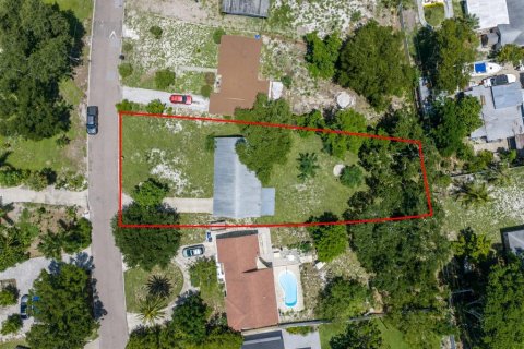 Casa en venta en Saint Petersburg, Florida, 3 dormitorios, 89.19 m2 № 2385873 - foto 2