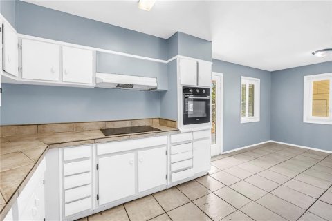 Casa en venta en Saint Petersburg, Florida, 3 dormitorios, 89.19 m2 № 2385873 - foto 4