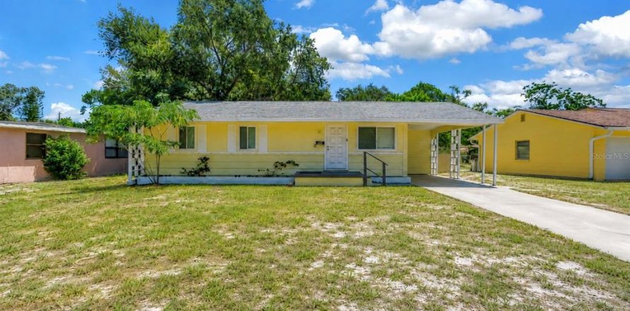 Casa en Saint Petersburg, Florida 3 dormitorios, 89.19 m2 № 2385873