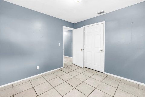 Casa en venta en Saint Petersburg, Florida, 3 dormitorios, 89.19 m2 № 2385873 - foto 19