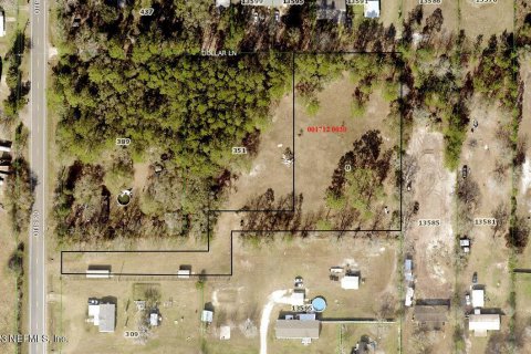 Land in Jacksonville, Florida № 770846 - photo 1