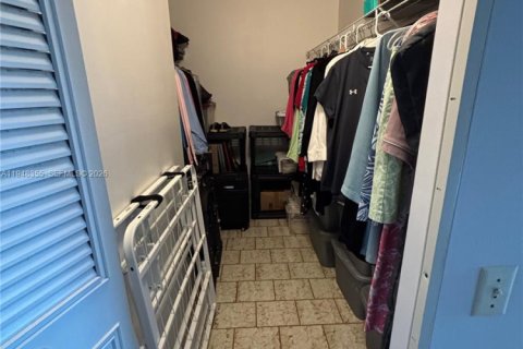 Condominio en venta en Coconut Creek, Florida, 1 dormitorio, 69.49 m2 № 2006012 - foto 18