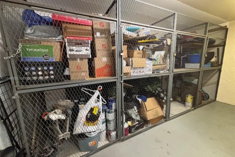 Condominio en venta en Coconut Creek, Florida, 1 dormitorio, 69.49 m2 № 2006012 - foto 25