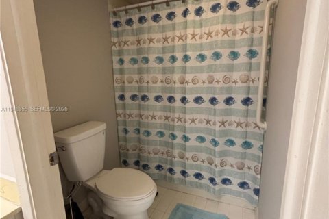 Condominio en venta en Coconut Creek, Florida, 1 dormitorio, 69.49 m2 № 2006012 - foto 17
