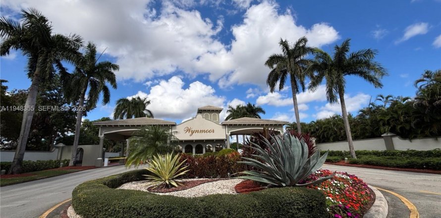 Condominio en Coconut Creek, Florida, 1 dormitorio  № 2006012