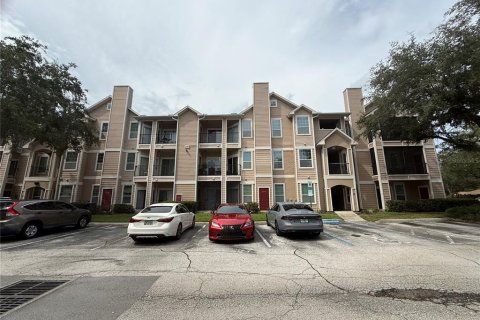 Condo à Ocoee, Floride, 2 chambres  № 2323072