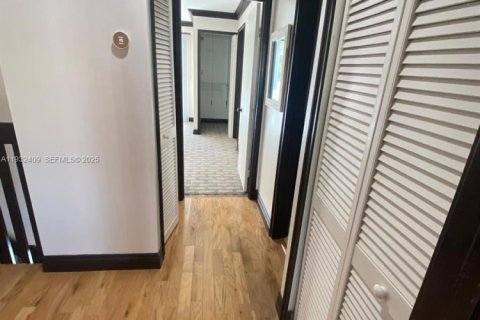 Touwnhouse à louer à Plantation, Floride: 3 chambres, 164.44 m2 № 1990624 - photo 25