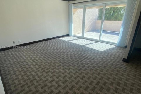 Touwnhouse à louer à Plantation, Floride: 3 chambres, 164.44 m2 № 1990624 - photo 21