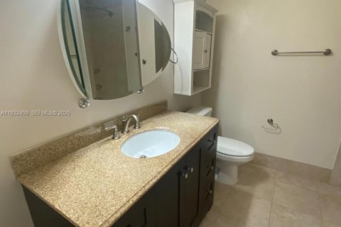 Touwnhouse à louer à Plantation, Floride: 3 chambres, 164.44 m2 № 1990624 - photo 18