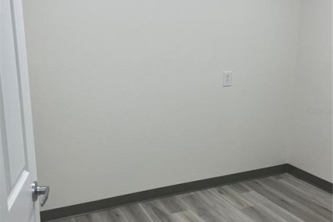 Immobilier commercial à louer à DeLand, Floride: 135.54 m2 № 2108847 - photo 20