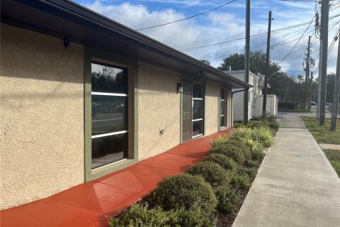 Immobilier commercial à DeLand, Floride 135.54 m2 № 2108847