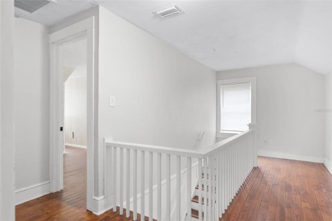 House in Eustis, Florida 4 bedrooms, 171.68 sq.m. № 1804749 - photo 20