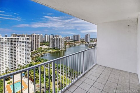 Condo à Aventura, Floride, 1 chambre № 2054987